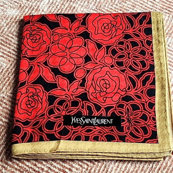 YVES Saint Laurent Bandana Brandnew cotton - Picture 1 of 7